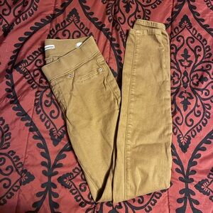 Amazon Essentials Camel Jeggings Size 0 Long NWOT Neutral Stretch Skinny Pants